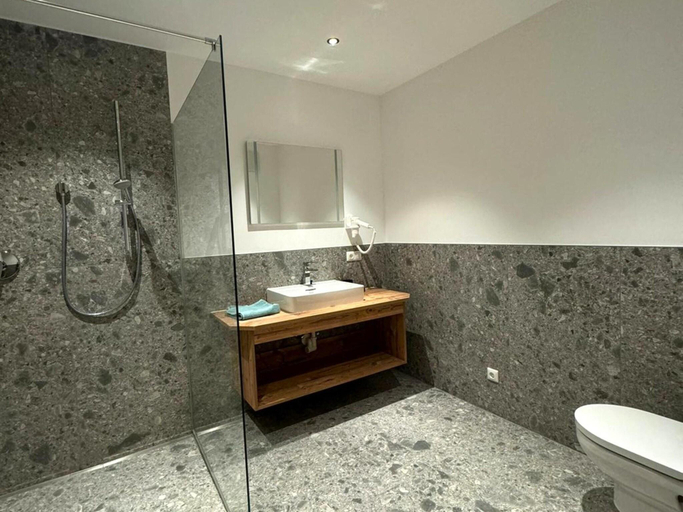 Bathroom 3, Apartment in Stubaital near Ski Lift, Innsbruck Land