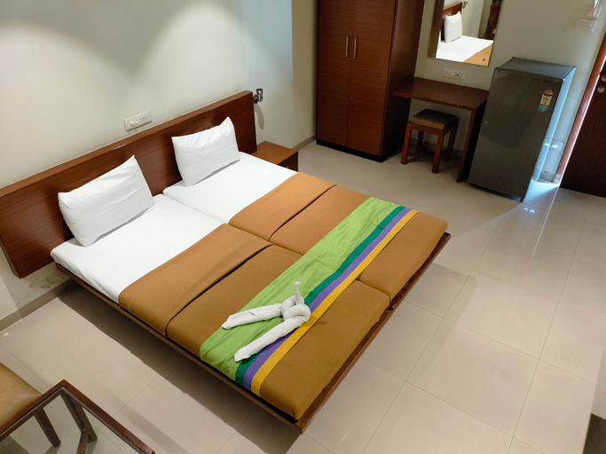 Bedroom 3, Hotel Sumanchandra Suites , Nashik