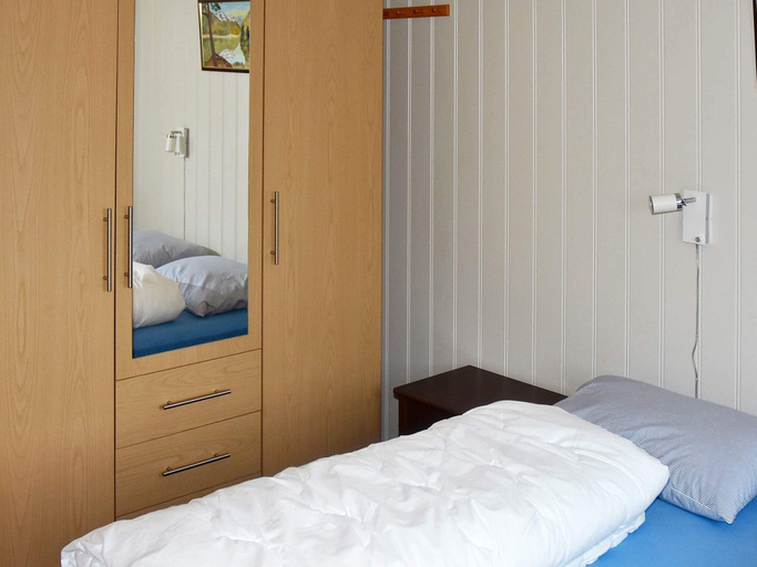 Bedroom 2, person holiday home in Blaksaeter-By Traum, Stryn