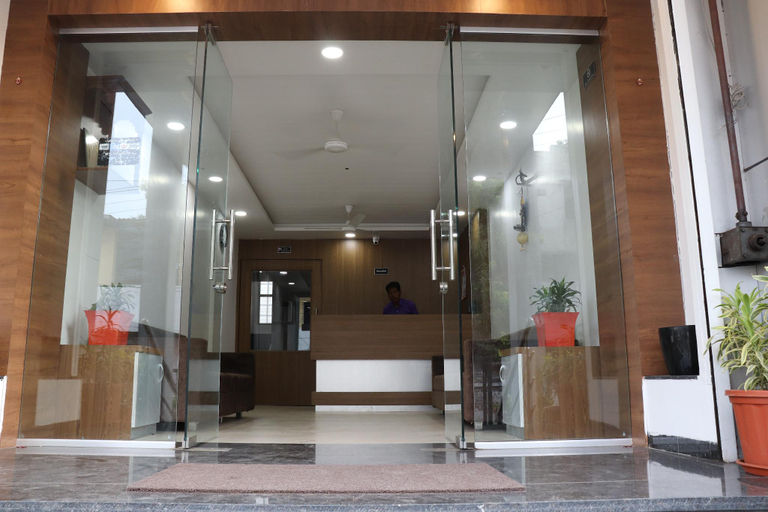 Exterior & Views 1, Hotel New Samrat, Aurangabad