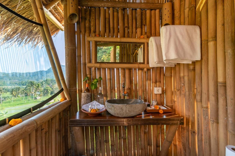 Bathroom 4, Sandag Hill, Karangasem