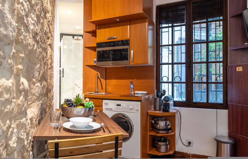 Room 3, Lavie Maison Marais Studio Gem, Paris