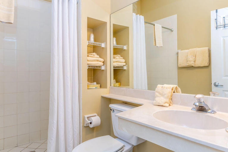 Bathroom 4, Port of the Islands Everglades Adventure Resort, Collier
