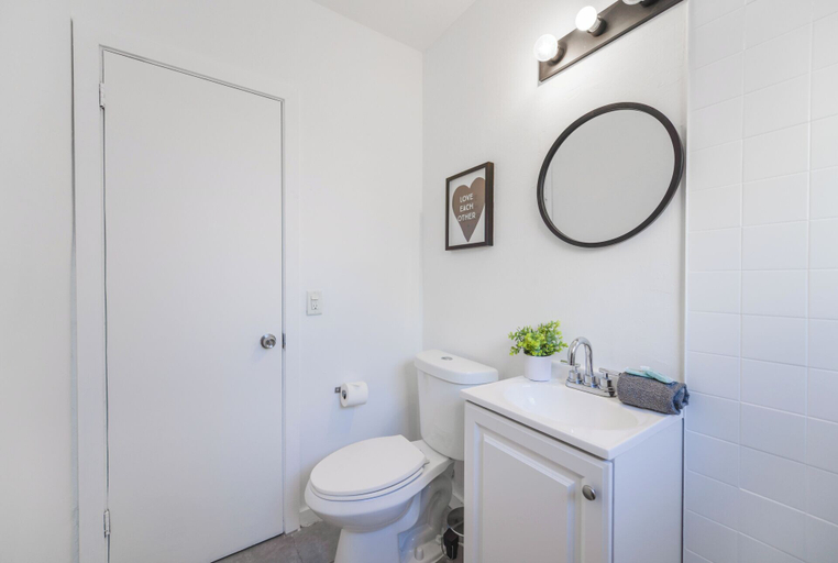 Bathroom 5