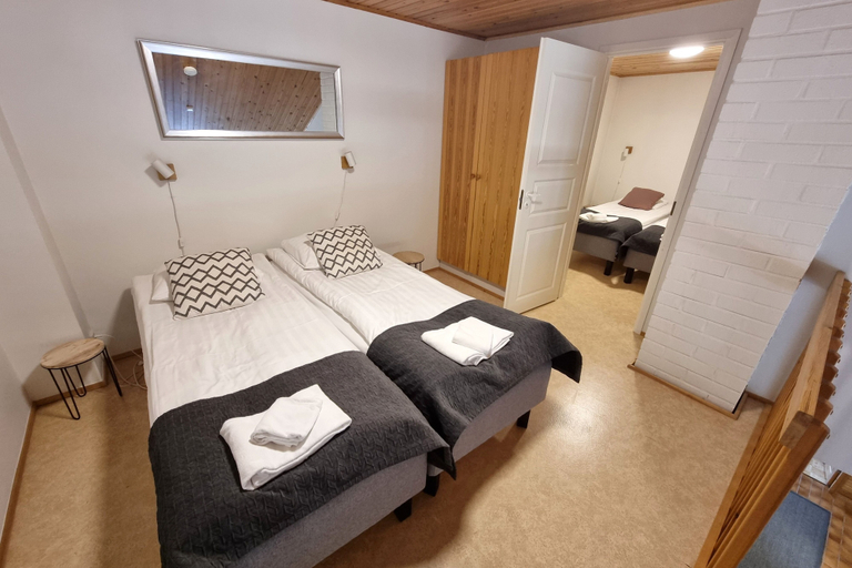Bedroom 3, Kuukkeli Apartments Teerenpesue E 33, Lapland