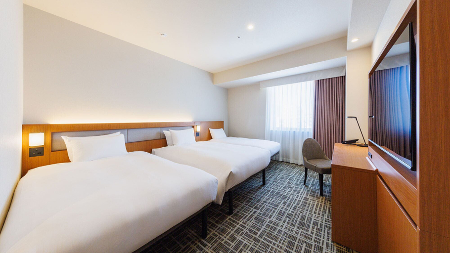 Bedroom 30