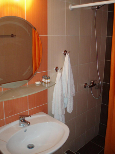 Bathroom, Giorgos Apartments Sea View, Central Macedonia