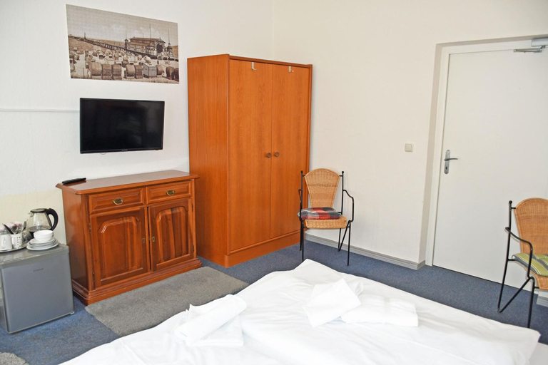 Bedroom 3, Appartementhaus Sellin, Vorpommern-Rügen