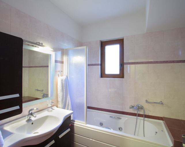 Bathroom 4, Irida Villa, Crete