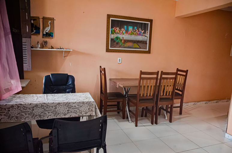 Room 5, Casa bem Equipada com Wifi e Tima Localiza o, Belém
