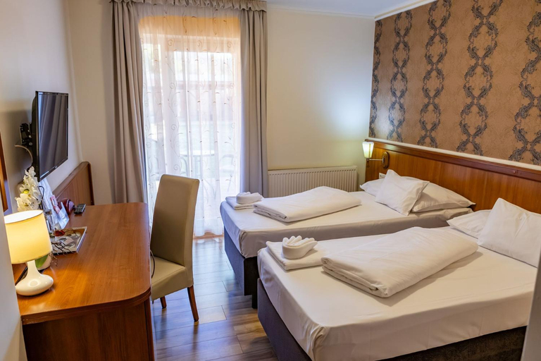 Bedroom 2, Hotel Barbakan, Pécs