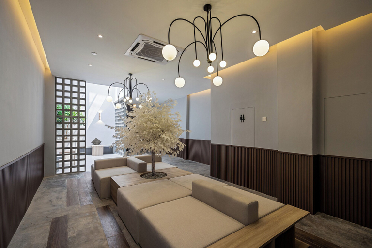 Others 5, Muntri Maison, Penang Island