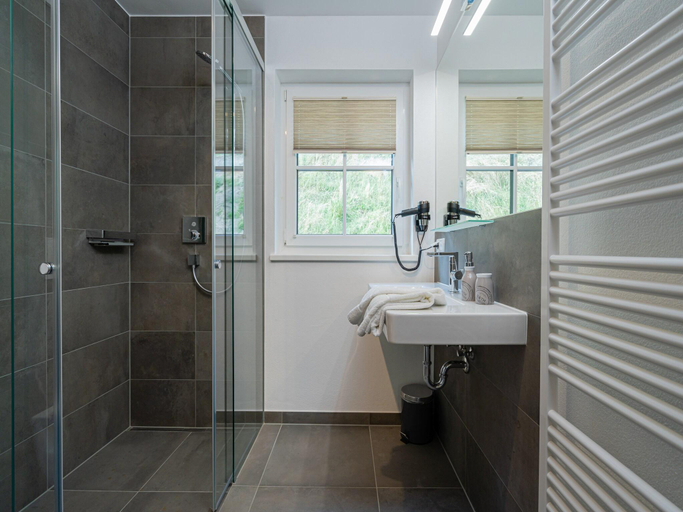 Bathroom 3, Chalet in Muhlbach near Ski Amade, Sankt Johann im Pongau