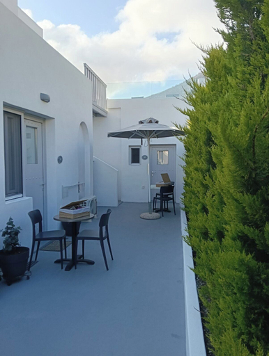 Exterior & Views 2, East Wind Perissa, South Aegean