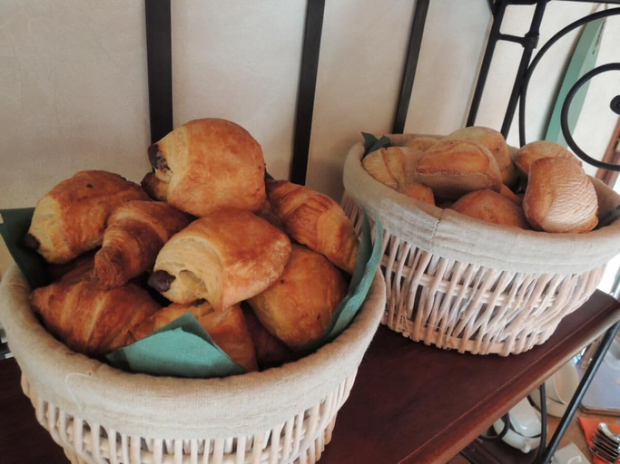 Food & Drinks 5, Via Bahia, Landes