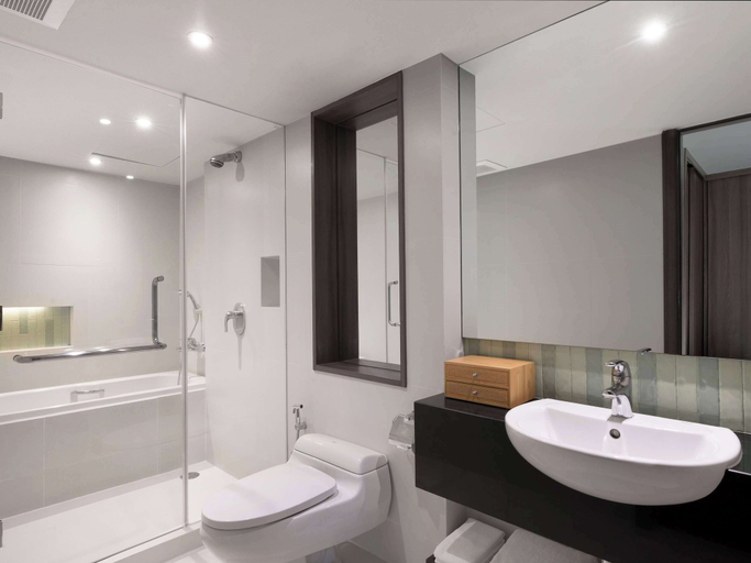 Bathroom 6