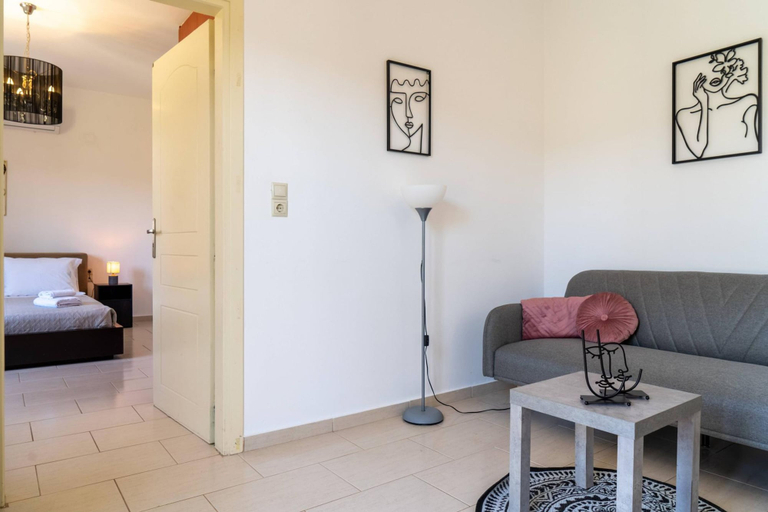 Room 2, Three Waves Maisonettes Manoussos, Crete