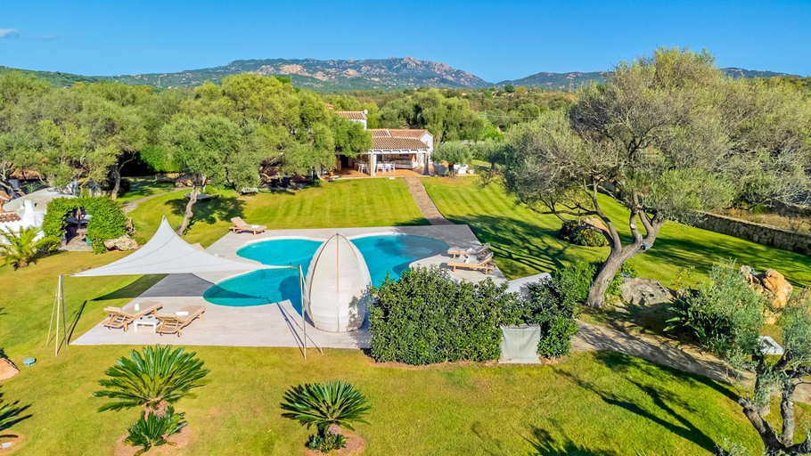 Others 3, VILLA TYPHA 10, Emma Villas, Olbia-Tempio
