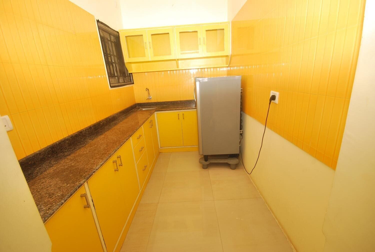 Others 5, Ramana Towers, Tiruvannamalai