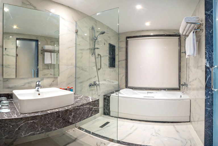 Bathroom 4, Xperience Kiroseiz Premier, Sharm el-Sheikh