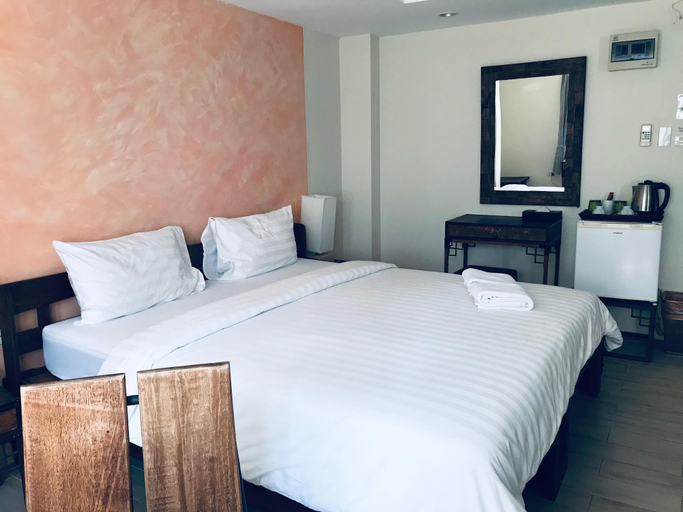 Bedroom 26