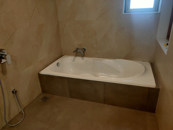 Bathroom 5, The Somnath Gateway, Gir Somnath