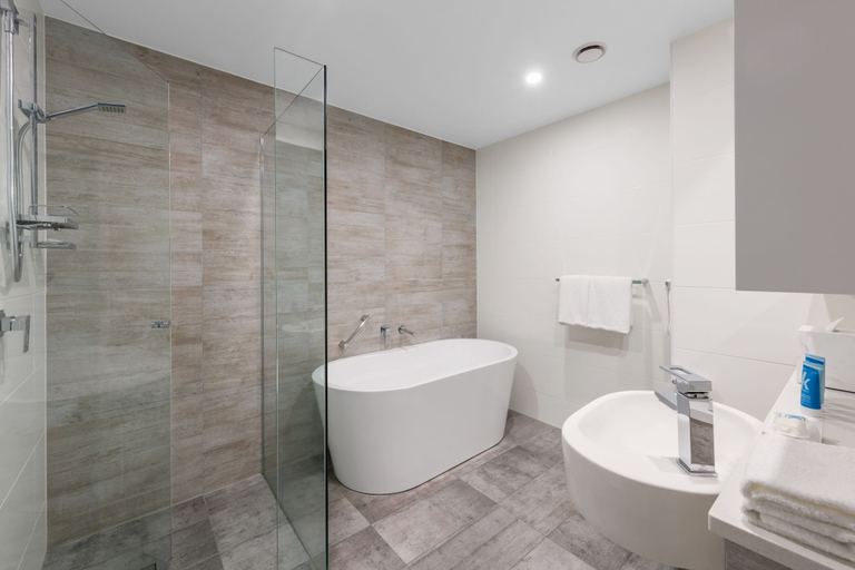 Bathroom 5, Meriton Suites Southport, Gold Coast, Gold Coast