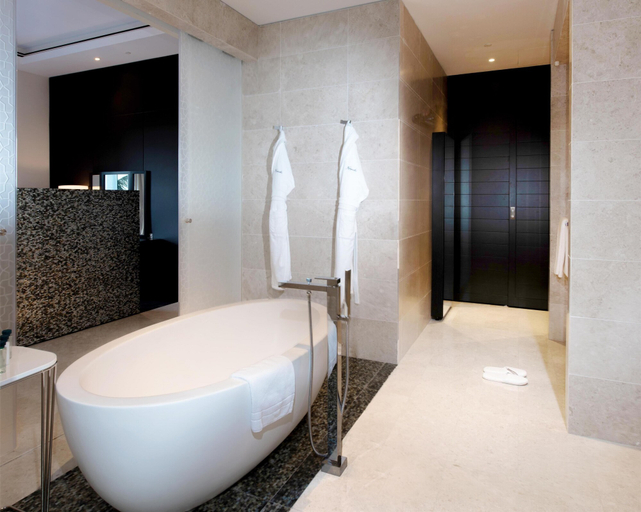 Bathroom 5, Kempinski Hotel Muscat, Seeb