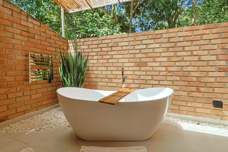 Bathroom 5, Eco Luar Boutique Hotel, Igaracu