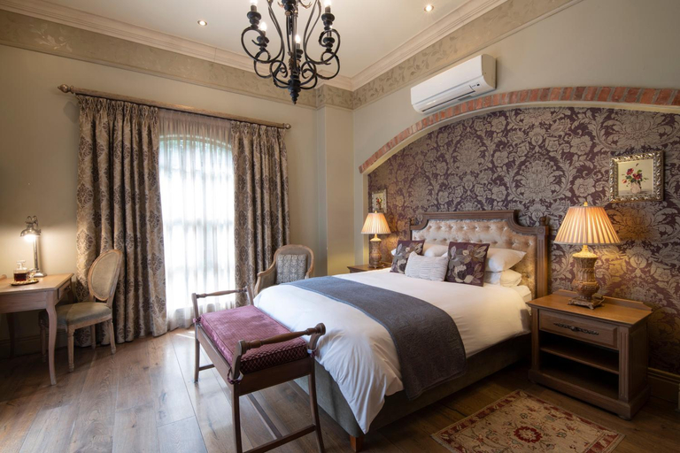 Food & Drinks 5, Three Rivers Lodge and Villas, Sedibeng