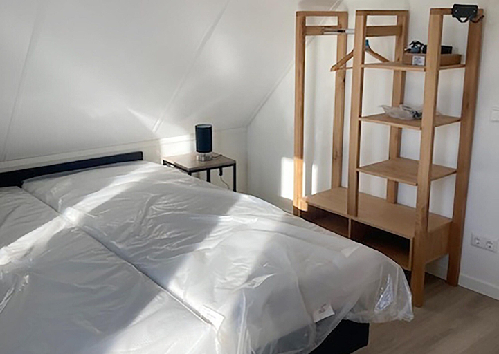 Room 3, Beautiful Holiday Home With Sauna Near Rotterdam, Bernisse