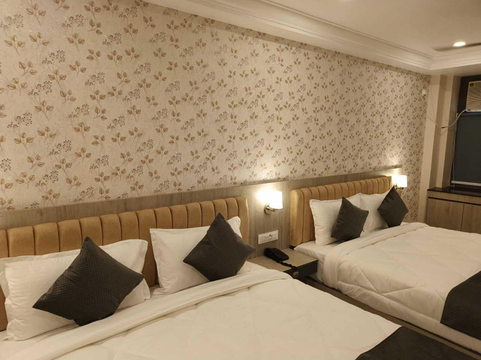 Others 4, Veda INN by Chrysdorf, Faizabad