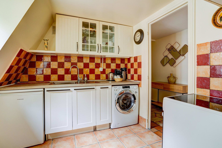 Room 2, Cocoon Marais - Cosy 1 BDR in the Marais, Paris