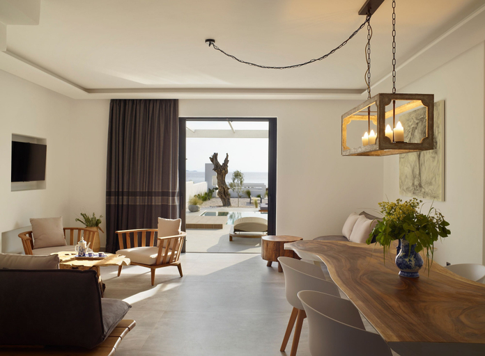 Room 5, Sereno Natu Villas in Skyros, Central Greece