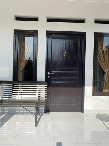 Others 5, Kamar no 1, Bogor