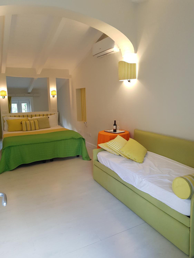 Bedroom 3, Villa Don Camillo Relais, Napoli