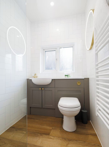 Bathroom, Stylish 1-bed Apartment in the Heritage Quarter, Fife
