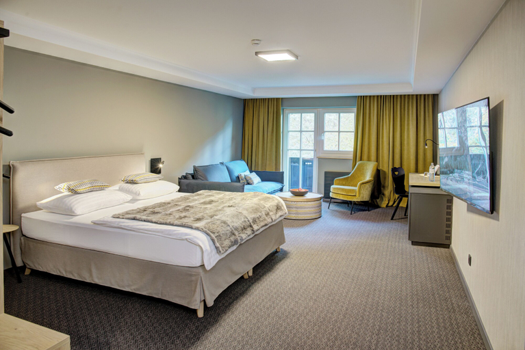 Bedroom 3, Hotel Gut Brandlhof, Zell am See