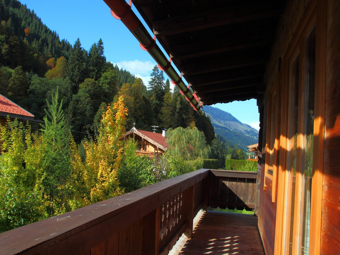 Others 5, Chalet in Kirchberg near Ski Gondola, Kitzbühel