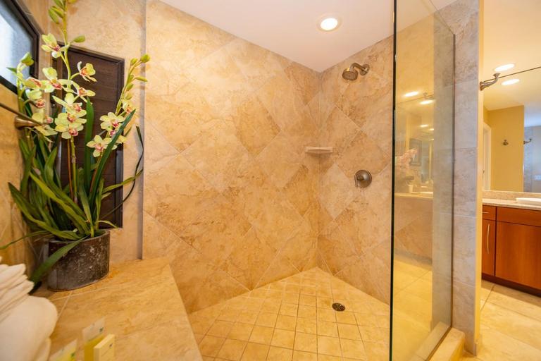 Bathroom 15