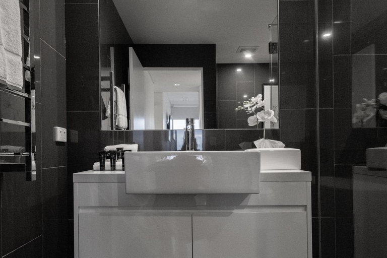 Bathroom 4, CBD Apartments by the International, Wagga Wagga - Pt A
