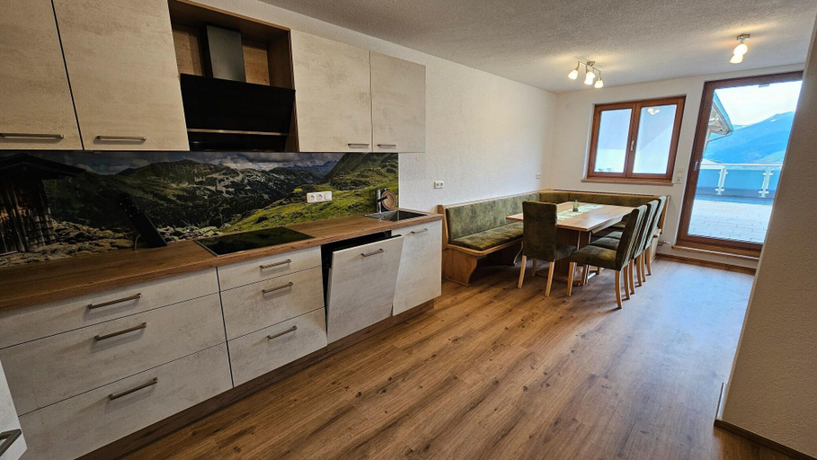 Private kitchen 4, Apartment Uttendorf Near Ski Lift, Zell am See