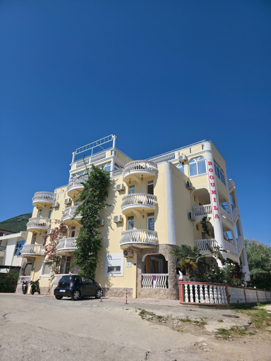 Exterior & Views 2, Bogumila Hotel