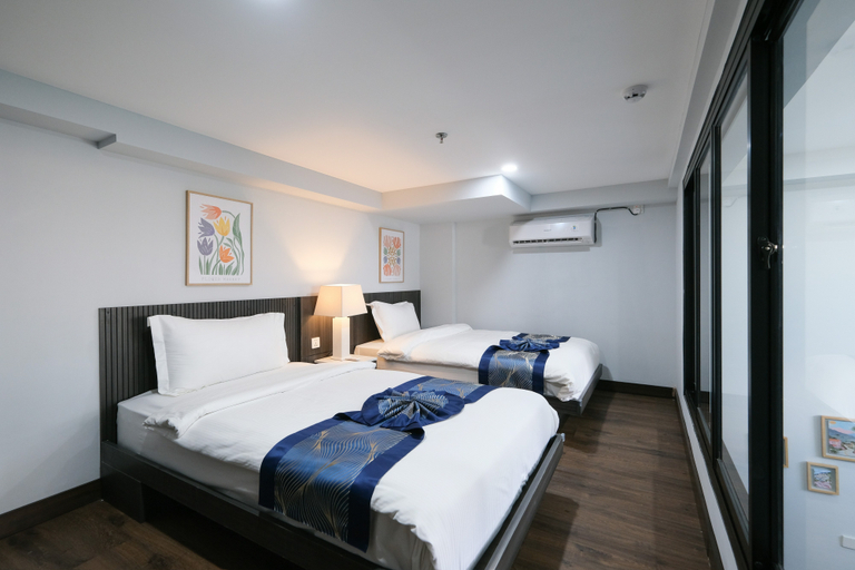 Bedroom 8