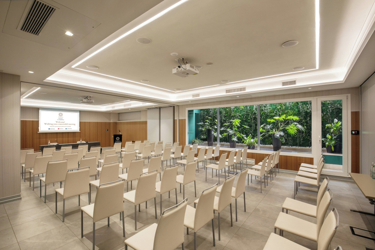 Business Facilities 4, Hotel St Martin by OMNIA hotels, Roma