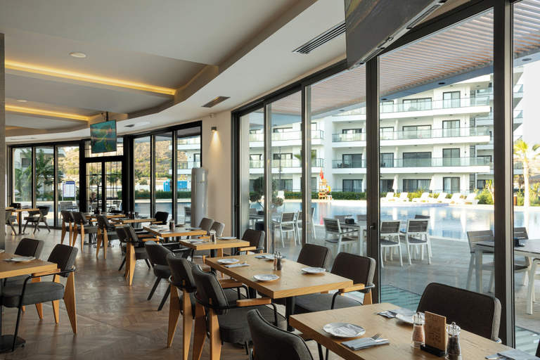 Food & Drinks 5, Caesar Blue Seaside Luxury Apartments
