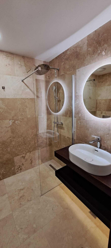 Bathroom 4, Embassy Romana, Municipiul Bucuresti