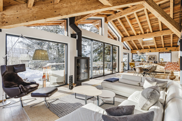 Room 4, Chalet Black Squirrel, Haute-Savoie