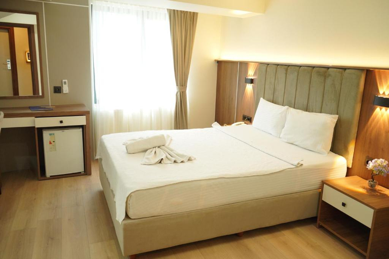 Bedroom 3, Lion City Hotel, Yıldırım
