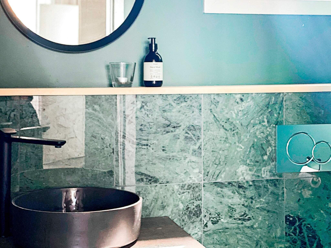 Bathroom 3, Cozy Sea House with Guest Cottage, Svenljunga